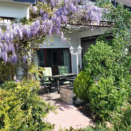 Gaestehaus Sonnenhuegel Apartmán Möhnesee