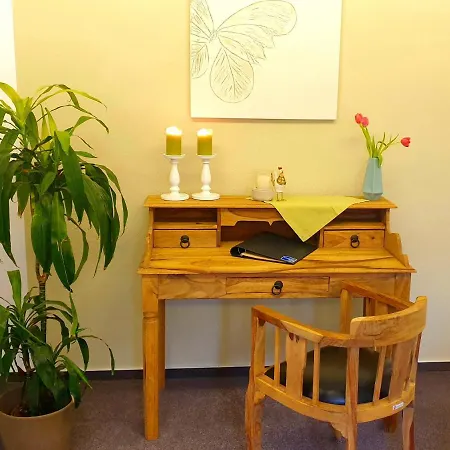 Gaestehaus Sonnenhuegel * 莫内西